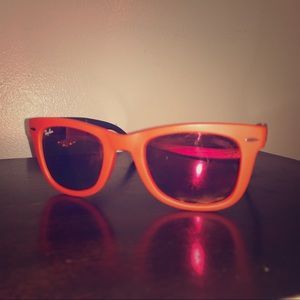 Authentic Ray-Ban Foldable Wayferer Sunglasses